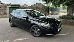 Preto Usado 2015 Volvo V40 Carrinha | € 12.990 (Preço justo)