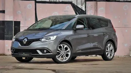 Usado Renault Grand Scénic IV Dynamique 110 HP (80 kW) 2019 Cinzento Monovolume
