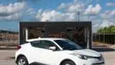 Branco Usado 2019 Toyota C-HR Comfort SUV | € 23.900 (Preço justo)