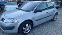 Usado 2003 Renault Mégane II Authentique Citadino | € 2.900 (Bom preço)