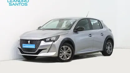 Cinzento Usado 2022 Peugeot e-208 Citadino | € 17.900 (Preço justo)