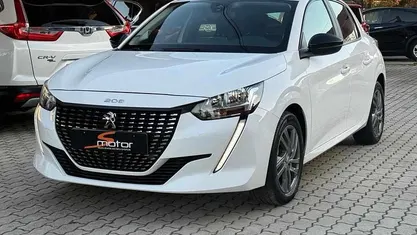 Usado 2022 Peugeot 208 Active Citadino | € 14.250 (Preço justo)