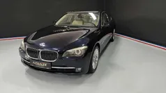 Azul Usado 2009 BMW 730 Sedan | € 17.500