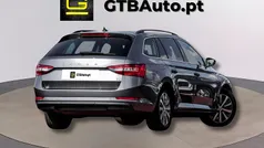 Cinza Usado 2023 Skoda Superb Carrinha | € 31.999 (Bom preço)