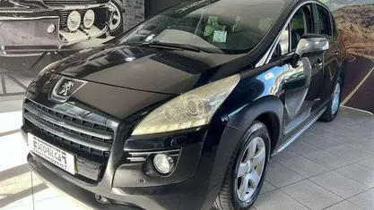 Preto Usado 2012 Peugeot 3008 SUV | € 8.900 (Bom preço)