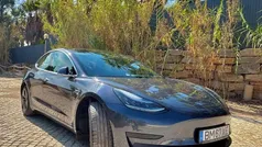 Cinza Usado 2020 Tesla Model 3 Standard Range Plus Sedan | € 24.990 (Preço justo)