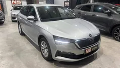 Cinzento Usado 2023 Skoda Scala Citadino | € 15.900 (Preço justo)