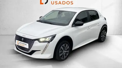 Usado 2023 Peugeot e-208 Active Citadino | € 19.650 (Preço justo)