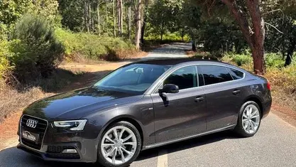 Cinzento Usado 2015 Audi A5 Sportback Citadino | € 24.250 (Preço justo)