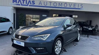 Usado Seat Leon ST 115 HP (84 kW) 2018 Cinzento Carrinha