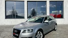 Cinza Usado 2011 Audi A3 Ambition Citadino | € 9.990 (Bom preço)