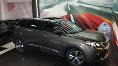 Cinzento Usado 2019 Peugeot 5008 Monovolume | € 23.399 (Preço justo)