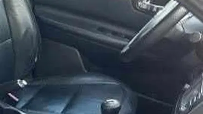 Usado Nissan Qashqai 103 HP (75 kW) 2009 Cinzento SUV