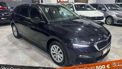 Preto Usado 2023 Skoda Scala Ambition Citadino | € 15.900 (Preço justo)
