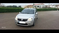 Cinzento Usado 2012 Dacia Sandero Citadino | € 4.500 (Bom preço)