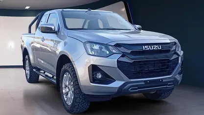 Usado Isuzu D-Max 164 HP (120 kW) 2025 Pickup