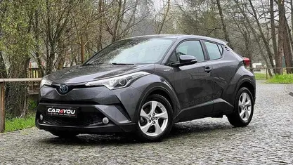 Cinzento (metalizado) Usado 2019 Toyota C-HR Comfort SUV | € 22.490 (Preço justo)