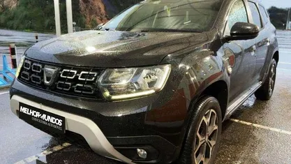 Usado 2020 Dacia Duster Celebration SUV | € 15.250 (Preço justo)