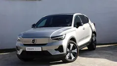 Cinzento Usado 2023 Volvo C40 Plus SUV | € 39.700 (Preço justo)