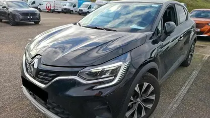 Usado 2023 Renault Captur SUV | € 20.900 (Preço justo)