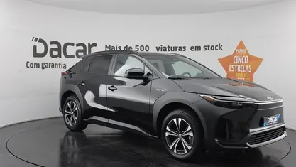 Usado Toyota bZ4X 150 kW (204 HP) 2023 Preto SUV