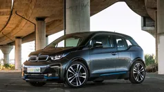 Preto Usado 2022 BMW i3 Citadino | € 24.900 (Preço justo)