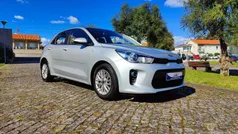 Cinzento Usado 2019 Kia Rio SX | € 13.800 (Preço justo)