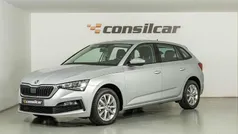 Cinza prata Usado 2021 Skoda Scala Ambition Citadino | € 13.980 (Bom preço)