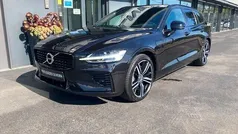 Preto Usado 2022 Volvo V60 Plus Carrinha | € 38.500 (Preço justo)