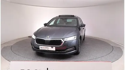 Cinzento escuro Usado 2021 Skoda Octavia Style Carrinha | € 23.490 (Preço justo)