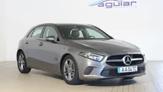 Cinza Usado 2020 Mercedes A160 Style | € 21.900 (Bom preço)
