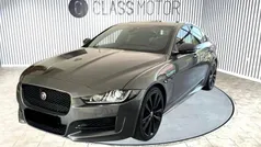 Cinzento Usado 2019 Jaguar XE Sedan | € 21.500 (Preço justo)