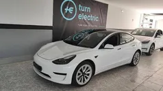 Branco Usado 2022 Tesla Model 3 Sedan | € 28.500 (Preço justo)