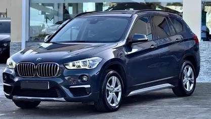 Cinzento Usado 2020 BMW X1 SUV | € 22.500 (Bom preço)
