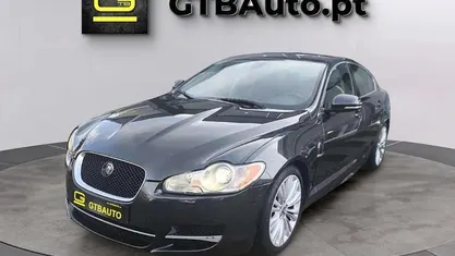 Cinzento Usado 2011 Jaguar XF Portfolio Sedan | € 15.499 (Bom preço)