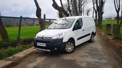 Branco Usado 2015 Citroën Berlingo Monovolume | € 9.990 (Preço justo)