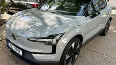 Cinza Usado 2024 Volvo EX30 Plus SUV | € 41.980 (Preço justo)