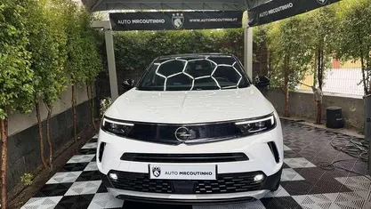 Usado Opel Mokka-e Ultimate 100 kW (136 HP) 2021 SUV
