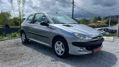 Cinzento Usado 2004 Peugeot 206 | € 3.500 (Preço justo)