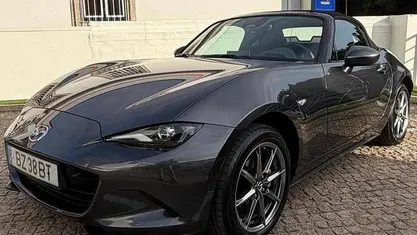 Cinzento Novo 2025 Mazda MX5 Cabrios | € 35.500 (Preço justo)