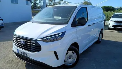 Usado Ford Transit Custom 136 HP (100 kW) 2024