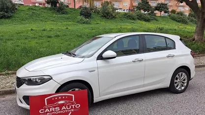 Usado Fiat Tipo Lounge 95 HP (69 kW) 2019