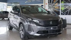 Cinzento Usado 2022 Peugeot 3008 Allure SUV | € 22.900 (Preço justo)