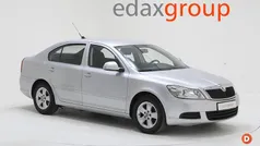 Cinzento Usado 2010 Skoda Octavia | € 3.690 (Super Preço)