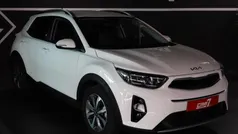 Usado 2021 Kia Stonic Urban SUV | € 15.750 (Bom preço)