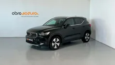 Preto Usado 2020 Volvo XC40 Momentum SUV | € 31.500 (Preço justo)
