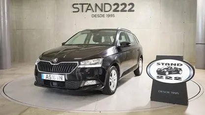 Cinza Usado 2022 Skoda Fabia Ambition Citadino | € 14.950 (Preço justo)