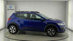 Azul Usado 2024 Dacia Sandero Citadino | € 17.290 (Preço justo)