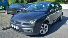 Cinza Usado 2007 Ford Focus Trend | € 4.790 (Preço justo)