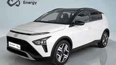 Atlas white (tt) Usado 2024 Hyundai Bayon Premium SUV | € 21.900 (Preço justo)